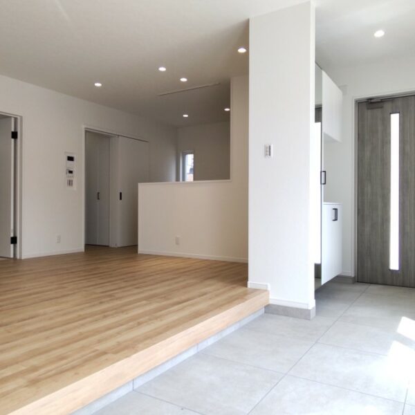 玄関土間つきで趣味スペースとしても活躍