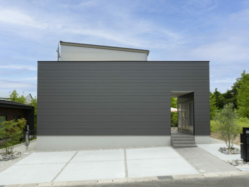 建築家とつくる、木目天井と開放的なLDKの住まい