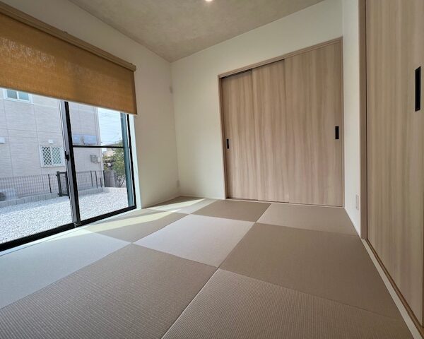 和のくつろぎとモダンが融合した和室